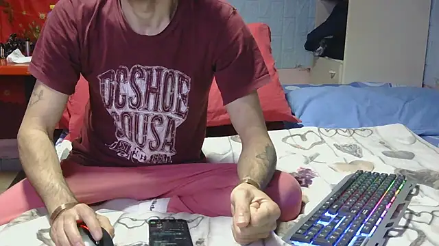 Snapshot of Pintiliescu chatting on March 2026 08:21:02 AM Pintiliescu online show from March 2026 08:21:02 AM