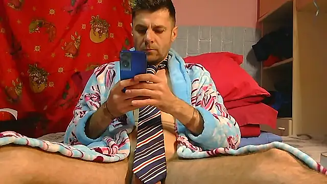 Snapshot of Pintiliescu chatting on March 2026 11:58:01 AM Pintiliescu online show from March 2026 11:58:01 AM