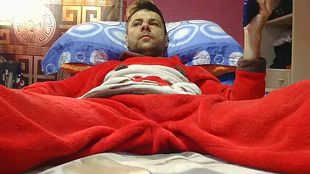 Snapshot of Pintiliescu chatting on March 2026 08:42:02 AM Pintiliescu online show from March 2026 08:42:02 AM