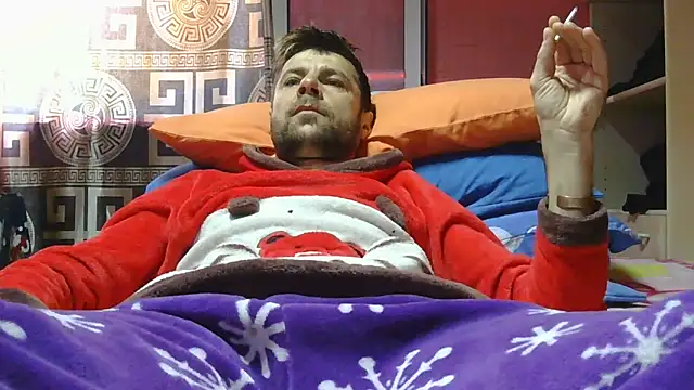 Snapshot of Pintiliescu chatting on March 2026 10:21:02 AM Pintiliescu online show from March 2026 10:21:02 AM