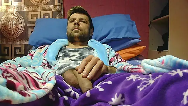 Snapshot of Pintiliescu chatting on March 2026 08:20:02 AM Pintiliescu online show from March 2026 08:20:02 AM