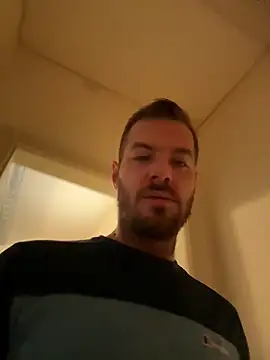 cheekycherryx online show from March 2026 03:29:01 PM