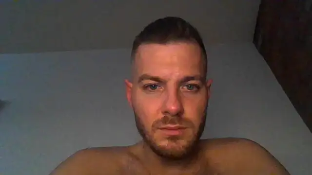 cheekycherryx online show from April 2026 11:58:01 PM