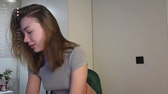 PrincessDafney online show from December 2025 04:50:02 AM