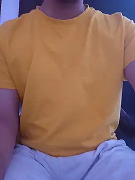 Snapshot of rahuloves chatting on April 2026 08:19:02 AM rahuloves online show from April 2026 08:19:02 AM