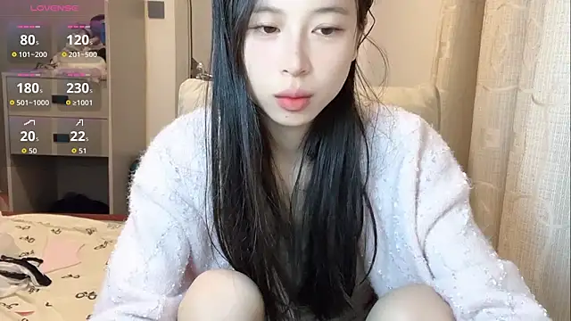 tiantian-160 online show from April 2026 01:04:01 PM
