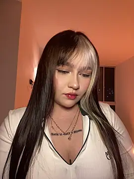 Snapshot of Daniela_ruizz chatting on June 2026 02:49:01 AM Daniela ruizz online show from June 2026 02:49:01 AM