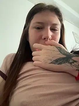 FionaMurr online show from June 2026 02:03:01 AM