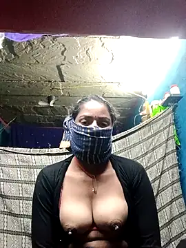 Poonam8080 online show from December 2025 09:08:02 PM