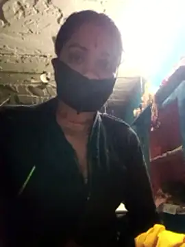 Poonam8080 online show from February 2026 03:48:02 PM