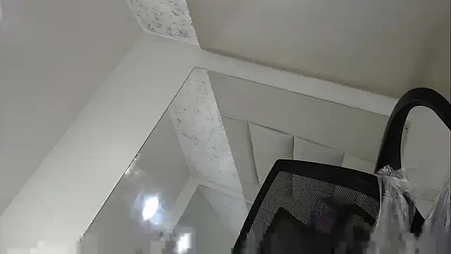 Matewhottx online show from December 2025 11:37:01 AM