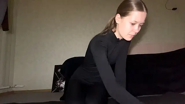 ZaidaSchwarten online show from February 2026 05:14:01 AM