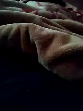 Snapshot of KingZbouba chatting on December 2025 04:35:02 PM KingZbouba online show from December 2025 04:35:02 PM