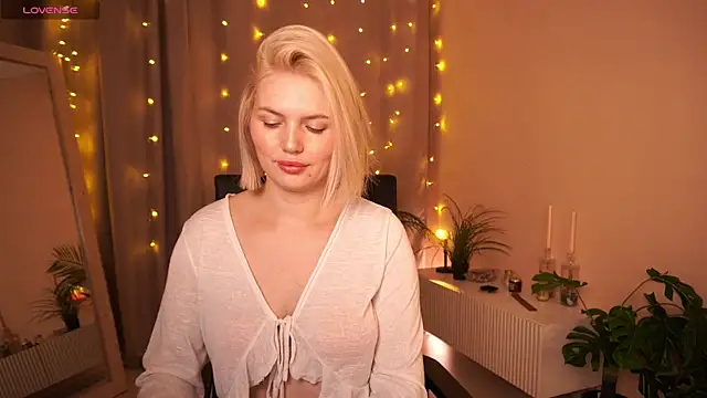 Snapshot of AmeliaWellss chatting on December 2025 04:06:01 AM AmeliaWellss online show from December 2025 04:06:01 AM