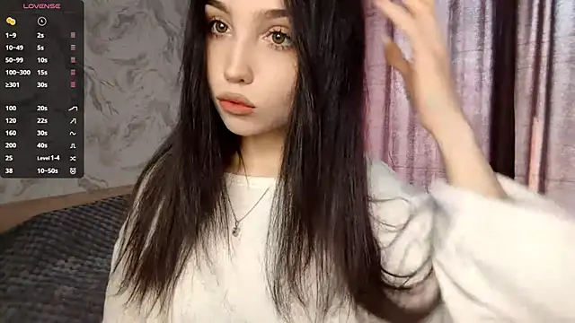 Qwami Amie online show from April 2026 06:49:02 AM