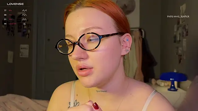 eva stripchat online show from December 2025 04:36:01 PM