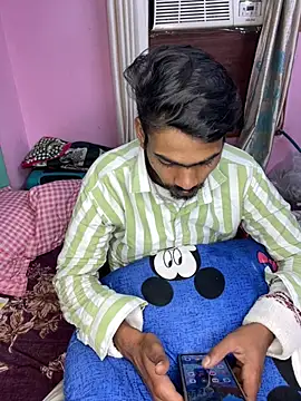 Snapshot of SONU-COME chatting on March 2026 04:33:01 PM SONU-COME online show from March 2026 04:33:01 PM