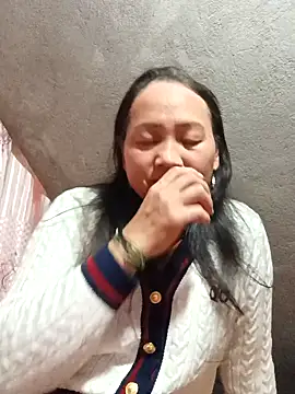 Luckyy03 online show from December 2025 03:01:02 AM