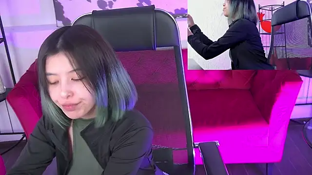 SirenMystiq online show from May 2026 07:22:01 PM