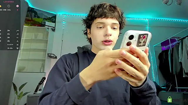 colestorm  online show from May 2026 01:38:01 PM