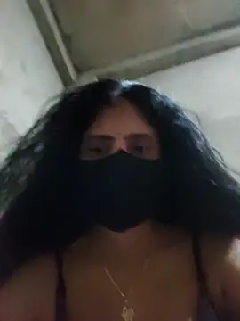 Snapshot of kanika05 chatting on March 2026 08:43:02 AM kanika05 online show from March 2026 08:43:02 AM