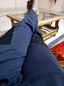 Snapshot of piedic chatting on December 2025 01:40:02 PM piedic online show from December 2025 01:40:02 PM