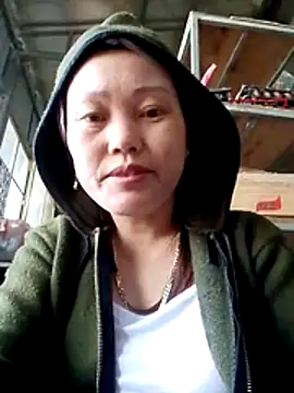 Snapshot of Heya_k2 chatting on December 2025 09:02:01 AM Heya k2 online show from December 2025 09:02:01 AM