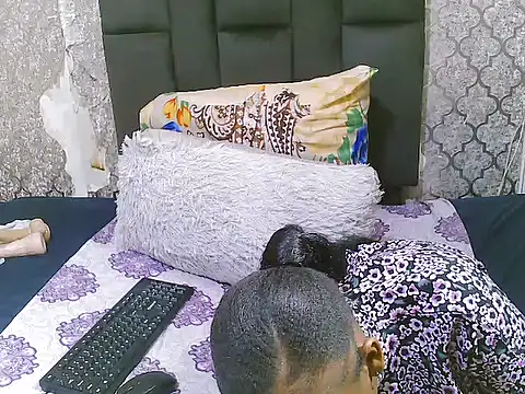 Snapshot of InnocentSlut301 chatting on December 2025 07:40:02 PM InnocentSlut301 online show from December 2025 07:40:02 PM