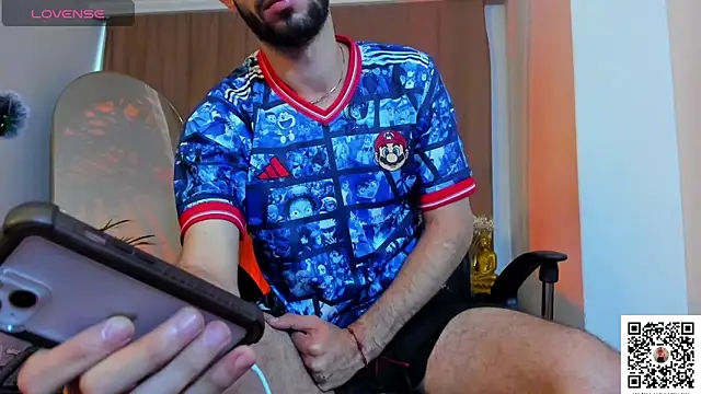  YOURHERO online show from April 2026 11:22:02 AM