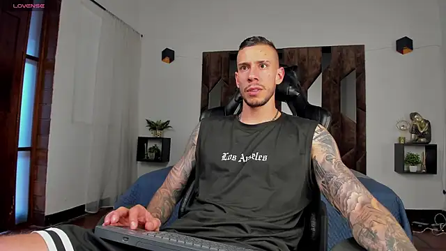 J king   online show from May 2026 07:55:02 PM