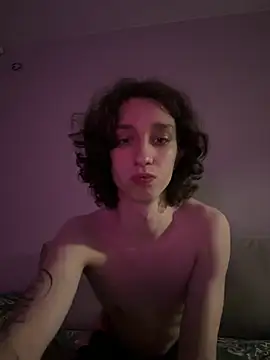 Snapshot of JuicyBoy777 chatting on February 2026 12:09:02 AM JuicyBoy777 online show from February 2026 12:09:02 AM