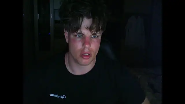 GymGuy0505 online show from May 2026 09:21:01 PM