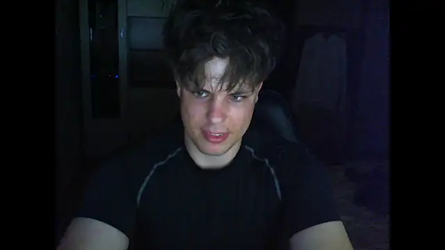 GymGuy0505 online show from May 2026 10:51:02 PM