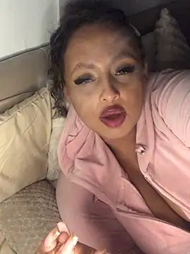 Welsh Maya221x online show from February 2026 06:17:01 PM