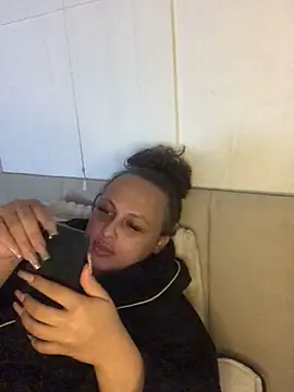 Welsh Maya221x online show from February 2026 03:50:01 PM