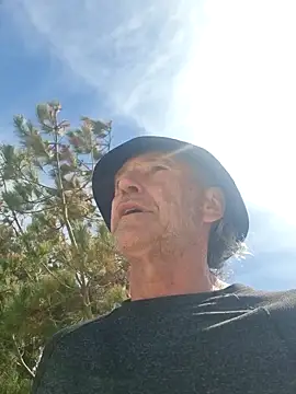 Andypie6 online show from February 2026 01:42:02 AM