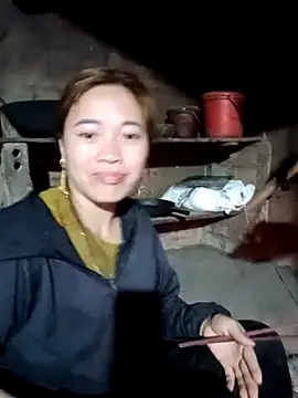 Snapshot of little-effy chatting on February 2026 11:23:02 PM little-effy online show from February 2026 11:23:02 PM