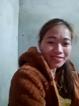 Snapshot of little-effy chatting on March 2026 01:18:01 PM little-effy online show from March 2026 01:18:01 PM