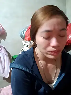 Snapshot of little-effy chatting on March 2026 01:49:01 PM little-effy online show from March 2026 01:49:01 PM