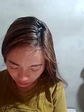 Snapshot of little-effy chatting on March 2026 08:26:01 PM little-effy online show from March 2026 08:26:01 PM