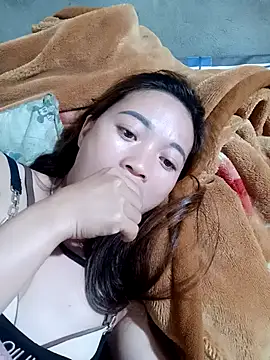 little-effy online show from April 2026 10:21:02 AM