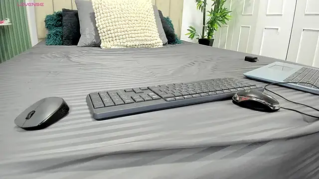 Darele  online show from February 2026 01:04:01 PM