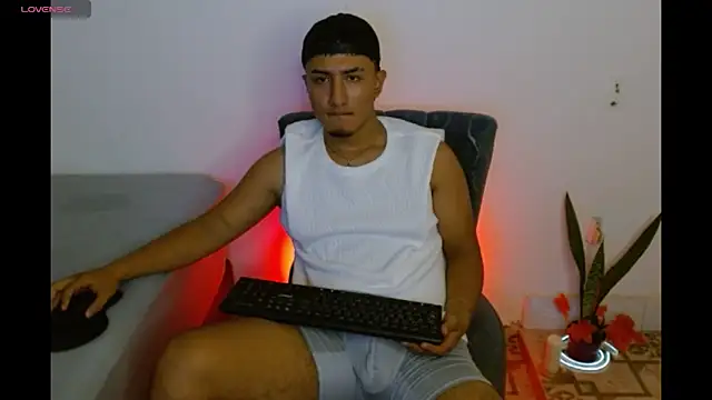 kyro estrada online show from March 2026 10:36:02 PM