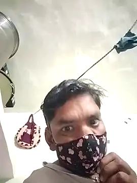 monsterki online show from December 2025 02:46:01 PM