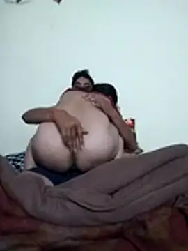 monsterki online show from December 2025 06:15:01 PM