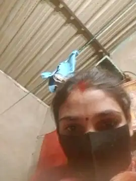 Laxmi9090 online show from February 2026 04:02:02 PM