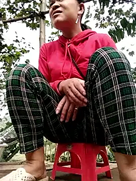 Snapshot of Seductive_slut chatting on December 2025 02:39:02 AM Seductive slut online show from December 2025 02:39:02 AM