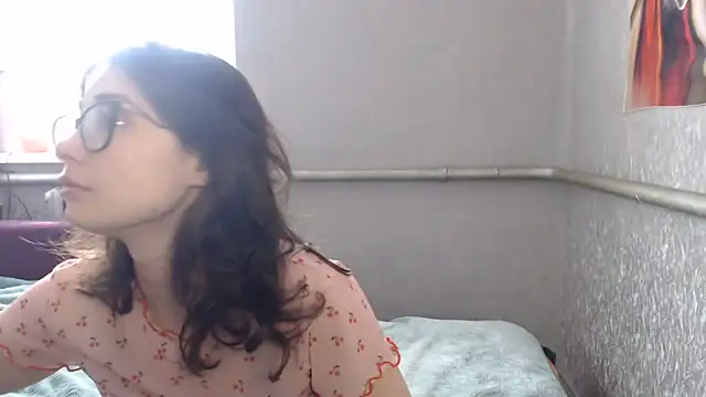 Snapshot of Angelik5371 chatting on May 2026 12:22:01 PM Angelik5371 online show from May 2026 12:22:01 PM