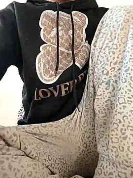 Snapshot of tenifer chatting on December 2025 09:46:02 AM tenifer online show from December 2025 09:46:02 AM