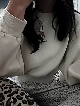 tenifer online show from February 2026 05:44:02 PM